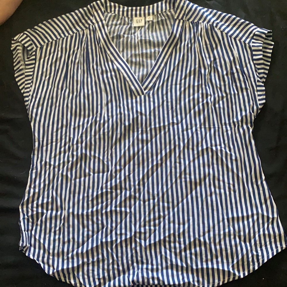Size M, GAP blouse